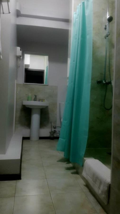 R.Street Hotel Almaty Bagian luar foto